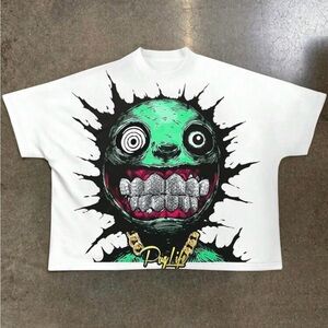 Men’s White and green graphic box T shirt  size large brand new